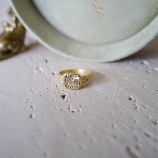 Granulated diamond ring