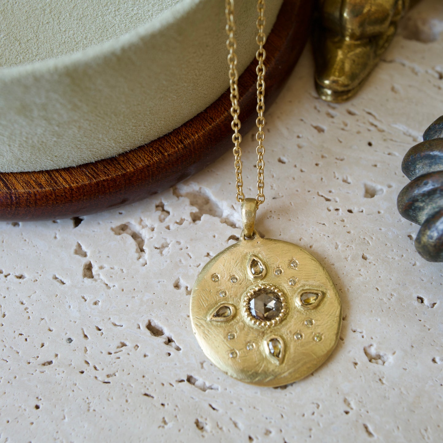 Rose cut diamond pendant necklace