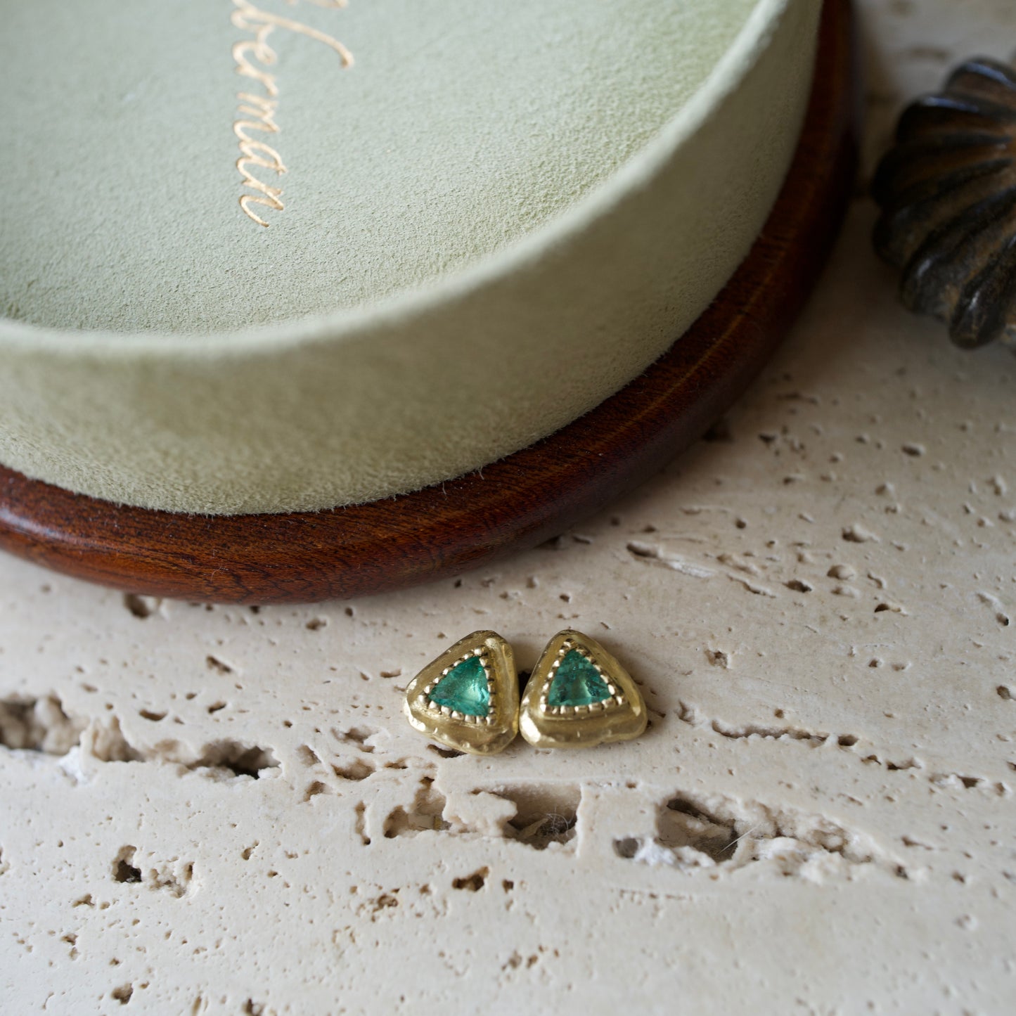 Emerald stud earrings