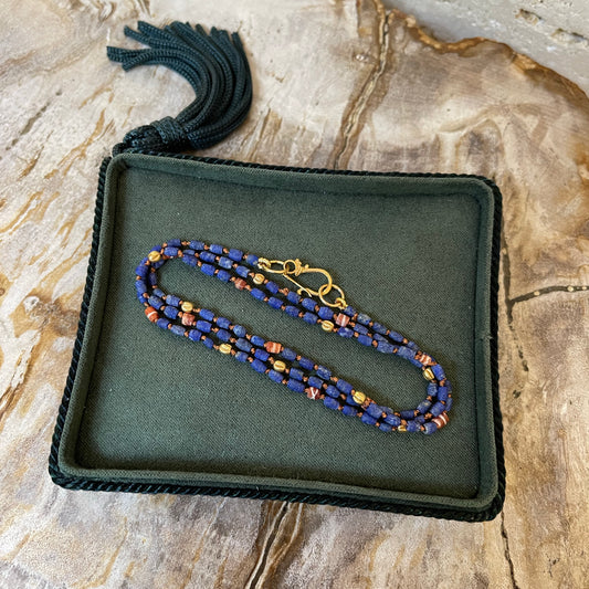 Lapis lazuli beaded necklace