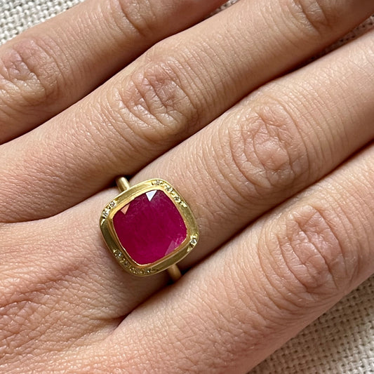 Ruby white diamond gold ring